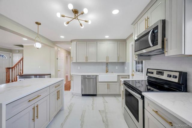 2127 Erma Drive, East Meadow, NY 11554