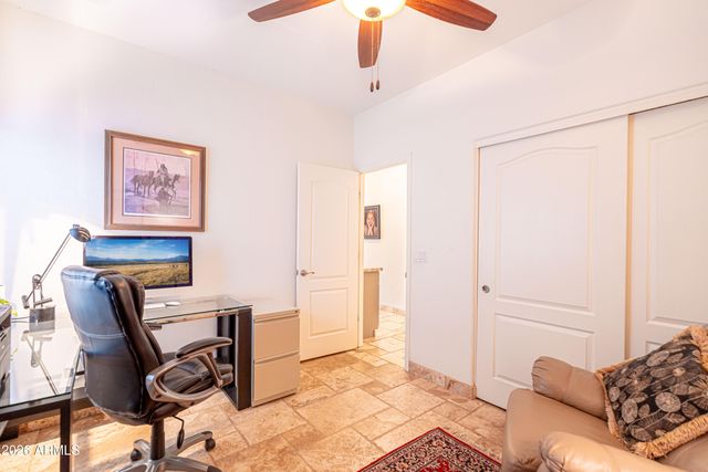 11822 E BECKER Lane, Scottsdale, AZ 85259