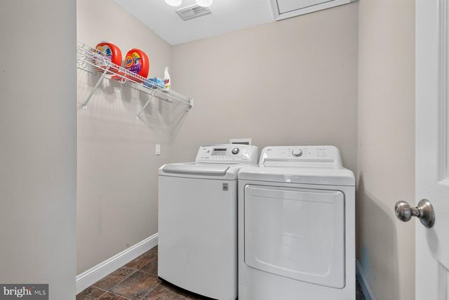 336 APPLE VALLEY RD, Winchester, VA 22602