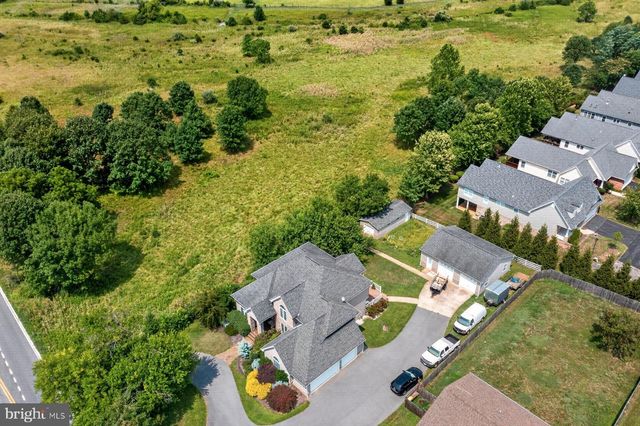 336 APPLE VALLEY RD, Winchester, VA 22602