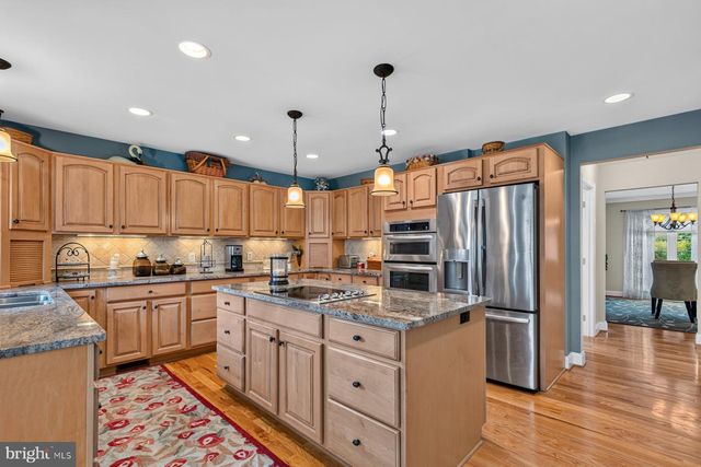 336 APPLE VALLEY RD, Winchester, VA 22602