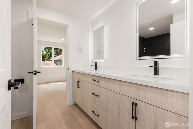 18103 81st St E, Bonney Lake, WA 98391