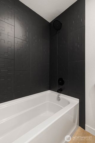 18103 81st St E, Bonney Lake, WA 98391