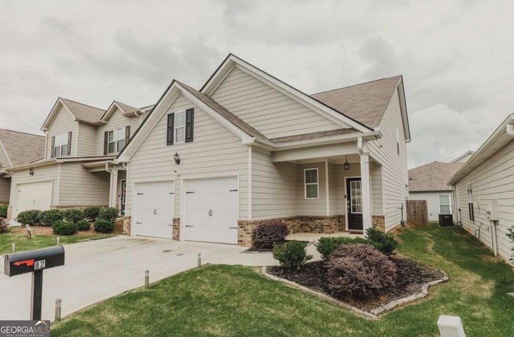 82 Castlemoor Loop, Adairsville, GA 30103