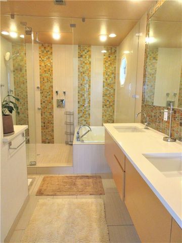 1702 Newning Ave A, Austin, TX 78704