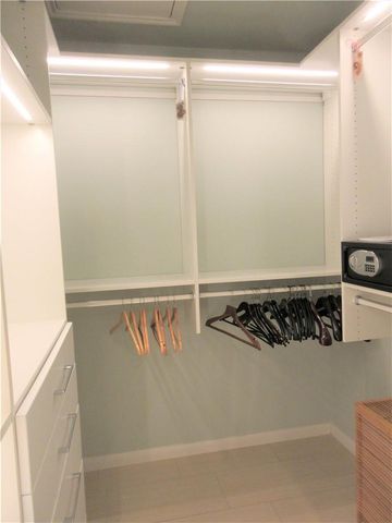 1702 Newning Ave A, Austin, TX 78704