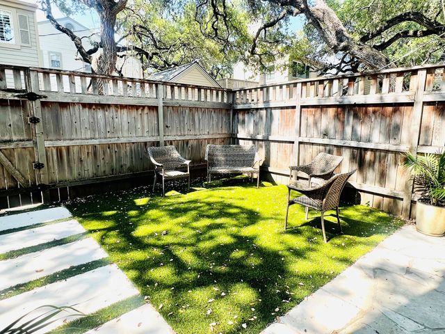 1702 Newning Ave A, Austin, TX 78704