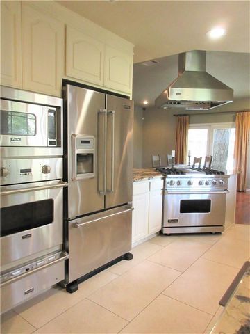 1702 Newning Ave A, Austin, TX 78704