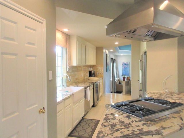 1702 Newning Ave A, Austin, TX 78704