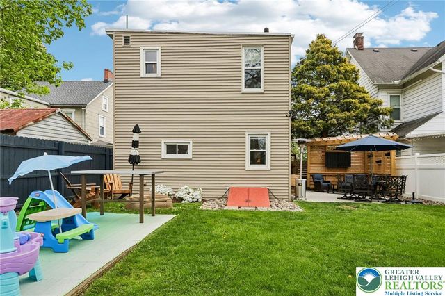437 3rd Avenue, Bethlehem City, PA 18018