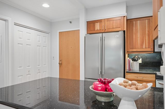 100 Rosemary Way 214, Needham, MA 02494