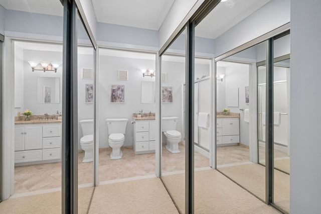 100 Rosemary Way 214, Needham, MA 02494