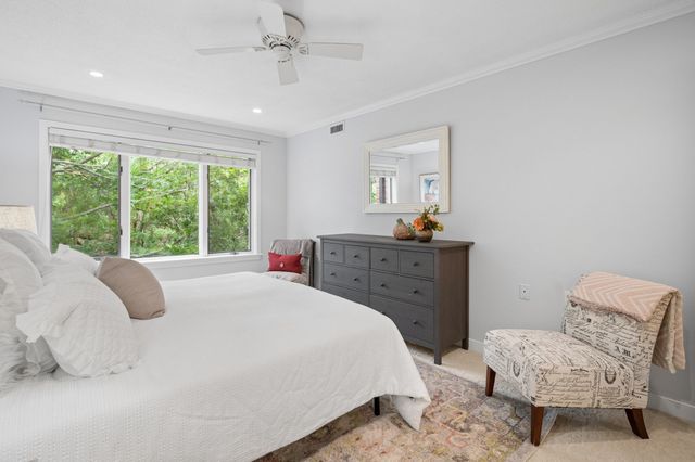 100 Rosemary Way 214, Needham, MA 02494