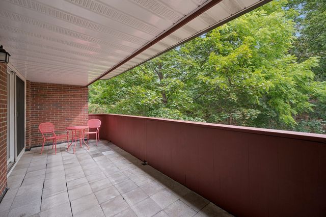 100 Rosemary Way 214, Needham, MA 02494