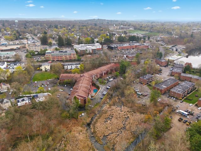100 Rosemary Way 214, Needham, MA 02494