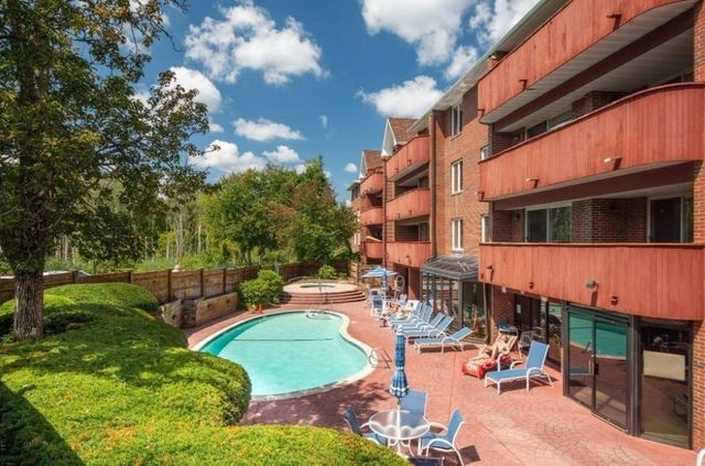 100 Rosemary Way 214, Needham, MA 02494