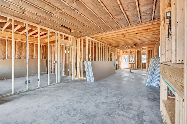 203 Donegal Dr, Clarksville, TN 37042