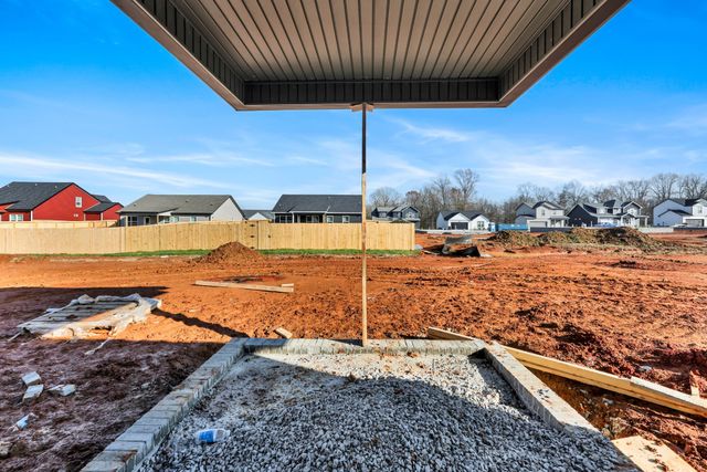 203 Donegal Dr, Clarksville, TN 37042