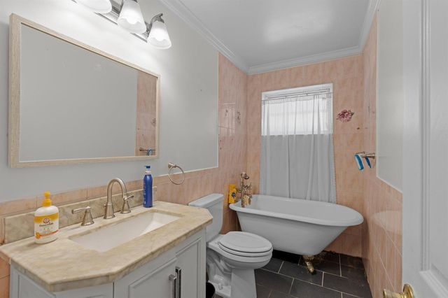 208 34th Street, West Palm Beach, FL 33407