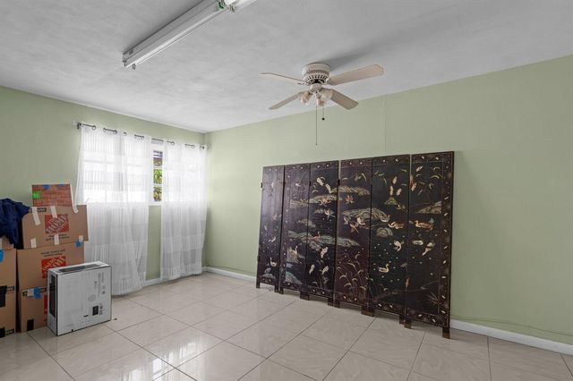 208 34th Street, West Palm Beach, FL 33407