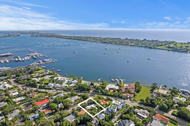 208 34th Street, West Palm Beach, FL 33407