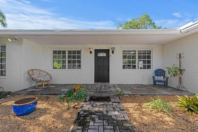 208 34th Street, West Palm Beach, FL 33407