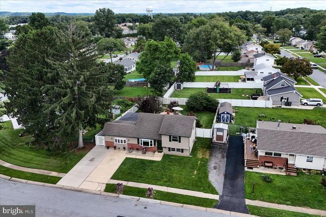 19 LYNCH FARM DR, Newark, DE 19713
