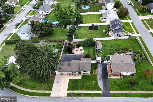 19 LYNCH FARM DR, Newark, DE 19713