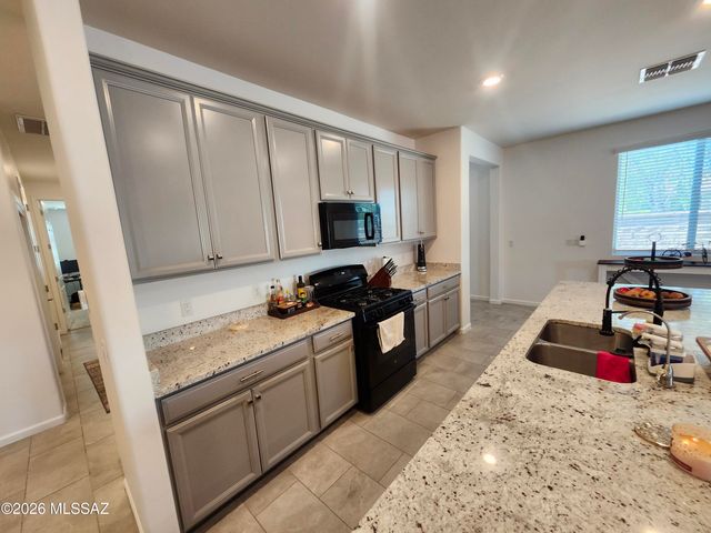 7398 Via Casa Elegante, Tucson, AZ 85756
