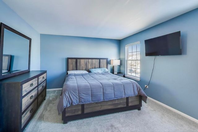 3120 Hoffman Street, Plano, IL 60545