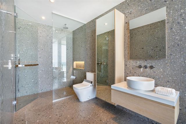 8701 Collins Avenue 1103, Miami Beach, FL 33154