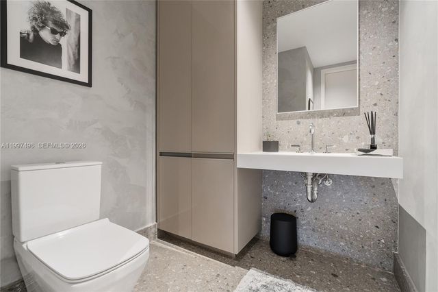 8701 Collins Avenue 1103, Miami Beach, FL 33154