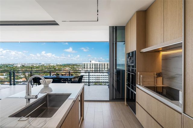 8701 Collins Avenue 1103, Miami Beach, FL 33154