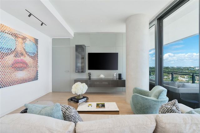 8701 Collins Avenue 1103, Miami Beach, FL 33154