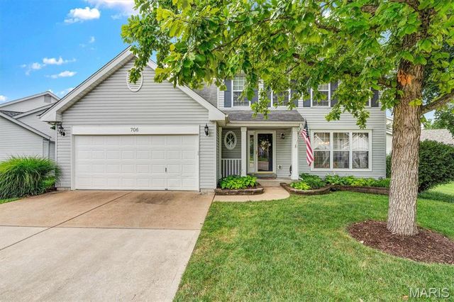 706 Summer Top Circle, Fenton, MO 63026