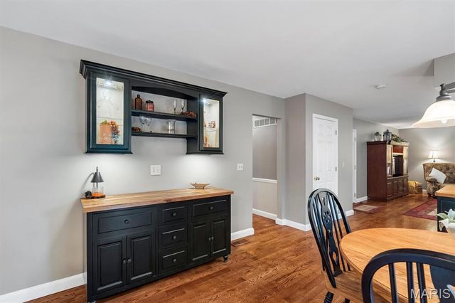 706 Summer Top Circle, Fenton, MO 63026