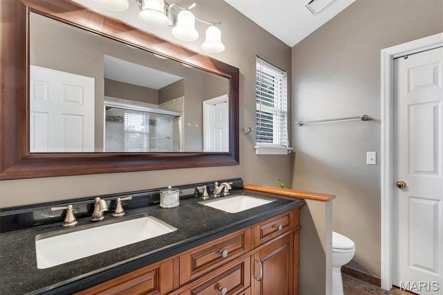 706 Summer Top Circle, Fenton, MO 63026