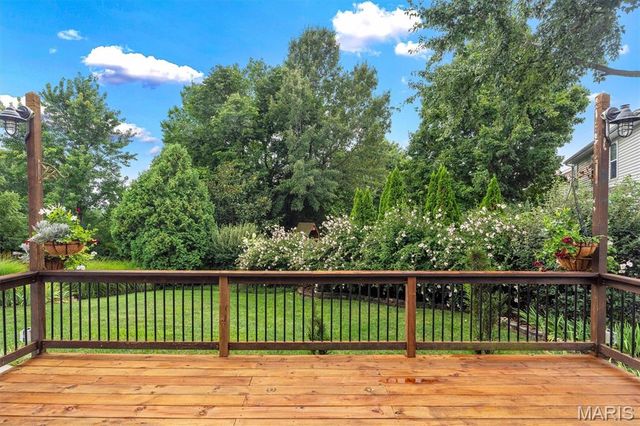 706 Summer Top Circle, Fenton, MO 63026
