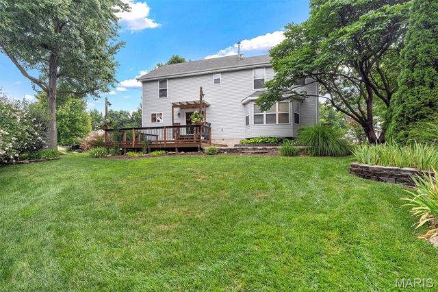 706 Summer Top Circle, Fenton, MO 63026