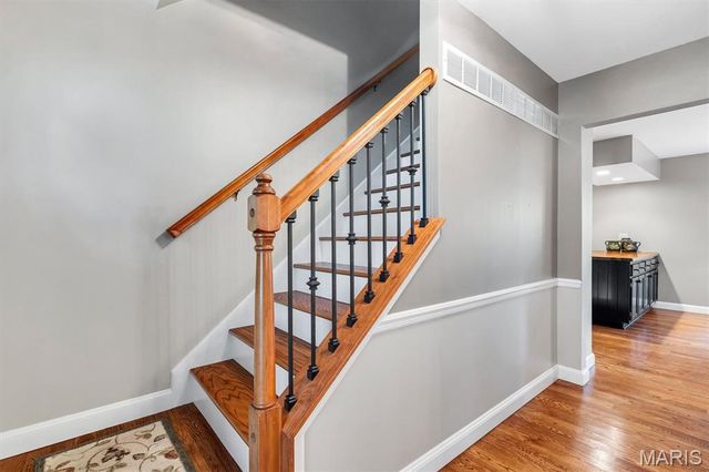 706 Summer Top Circle, Fenton, MO 63026