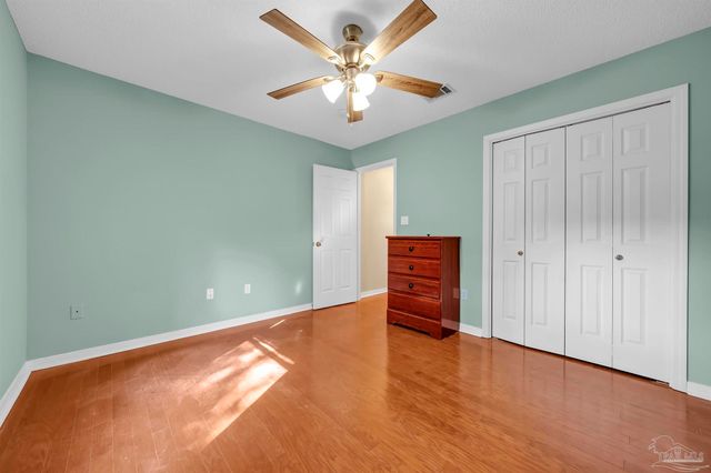 6005 Chandelle Cir, Pensacola, FL 32507