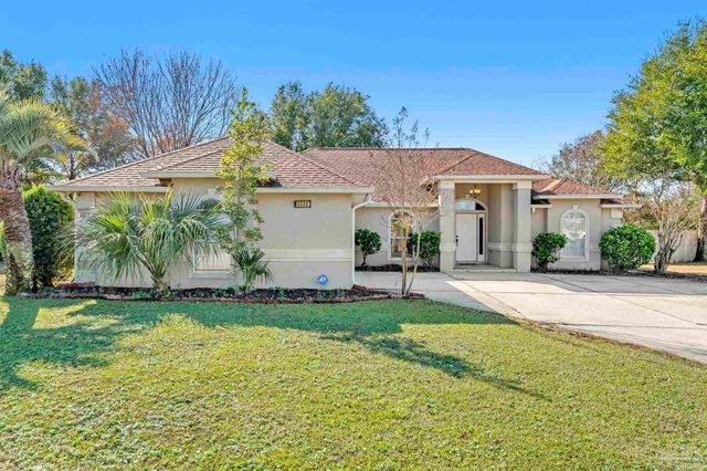 6005 Chandelle Cir, Pensacola, FL 32507