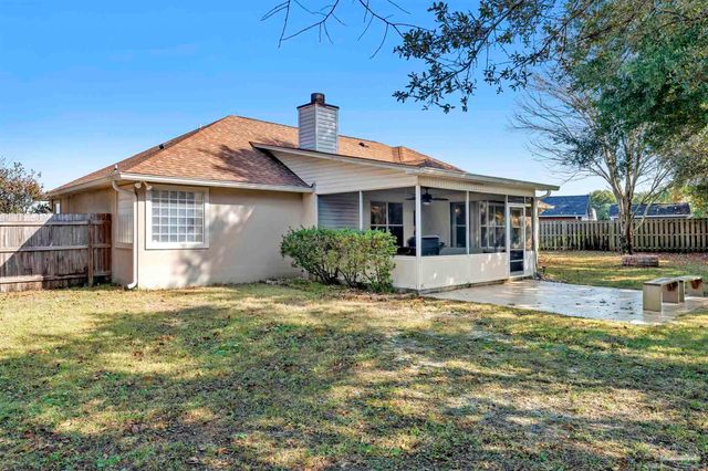 6005 Chandelle Cir, Pensacola, FL 32507