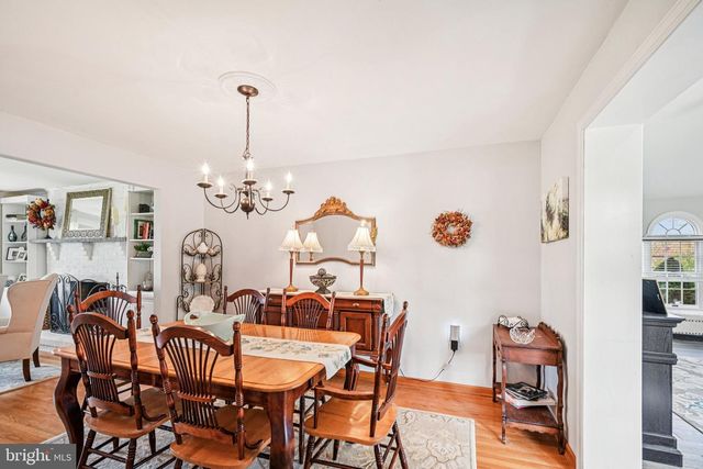 25618 MOUNT PLEASANT RD, Columbus, NJ 08022