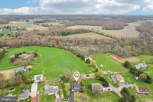 25618 MOUNT PLEASANT RD, Columbus, NJ 08022