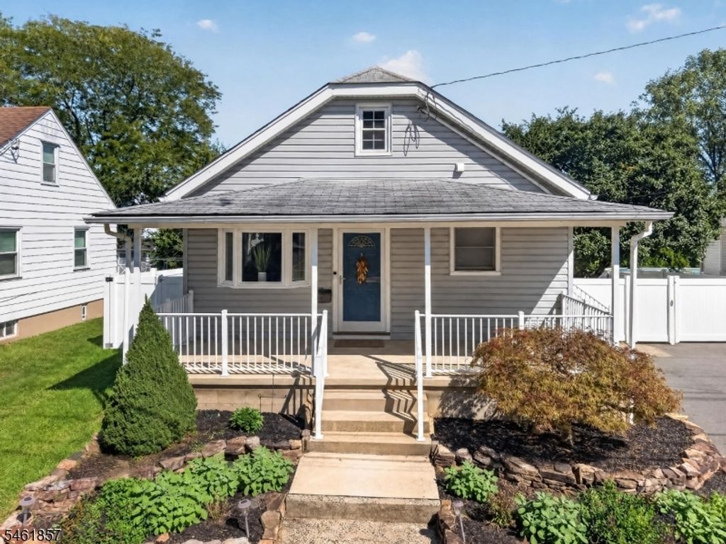 11 5th Avenue, Manville Boro, NJ 08835 — exterior