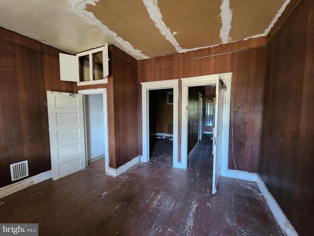 1902 E 28TH ST, Baltimore, MD 21218