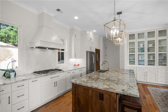 566 Riverstone Drive, Salem, SC 29676