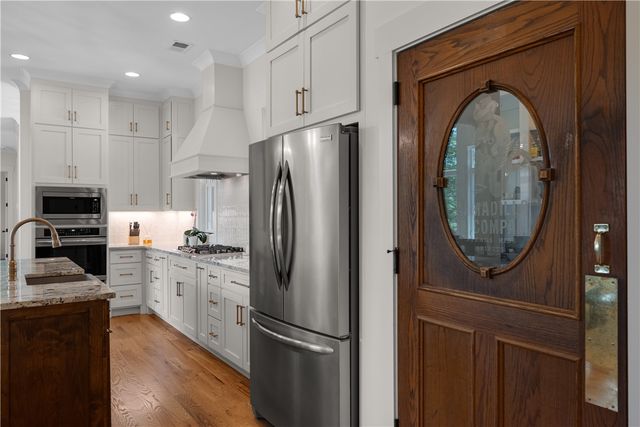 566 Riverstone Drive, Salem, SC 29676
