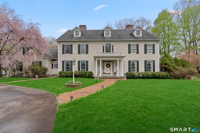 9 Perkins Road, Woodbridge, CT 06525